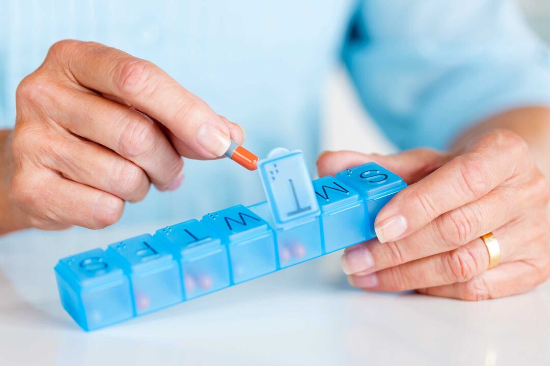 Prescrire des médicaments antibactériens pour traiter la prostatite